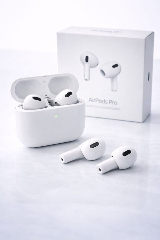 🎧 AirPods Pro – Le Son Haute Définition, le Style en Plus